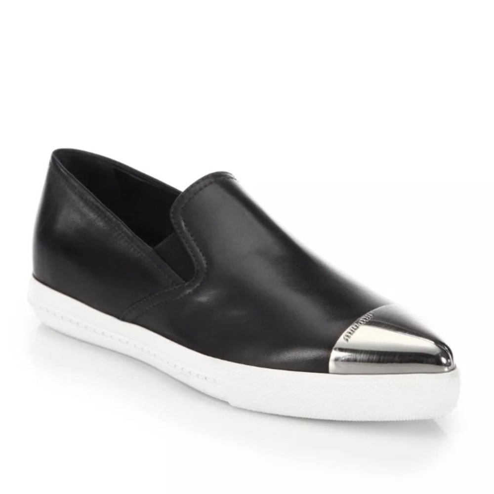 Size 11 / 41 Miu Miu Black Leather Cap Toe Shoe